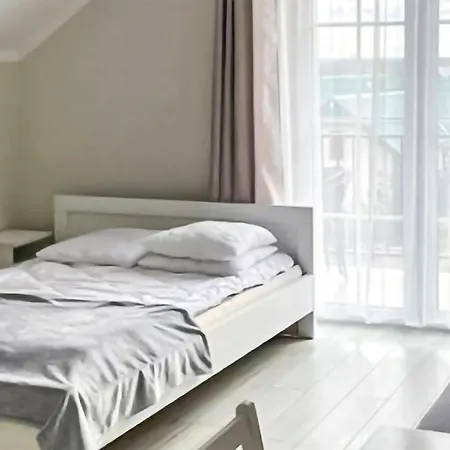 Apartment 1 Bedroom Beautiful In Karwia